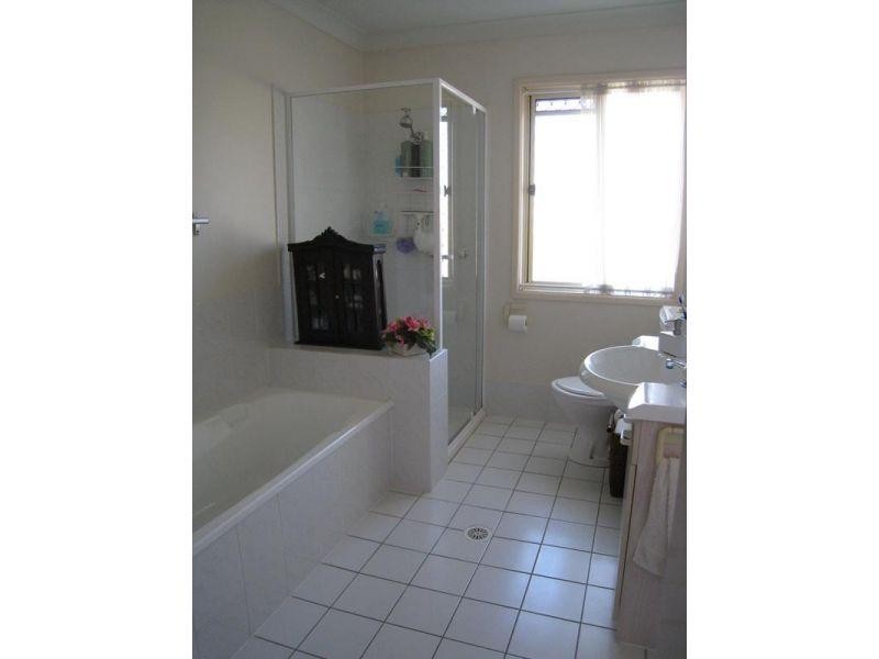 9 Bayside Court, Thorneside QLD 4158