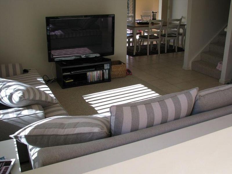 9 San Mateo Boulevard, Eight Mile Plains QLD 4113