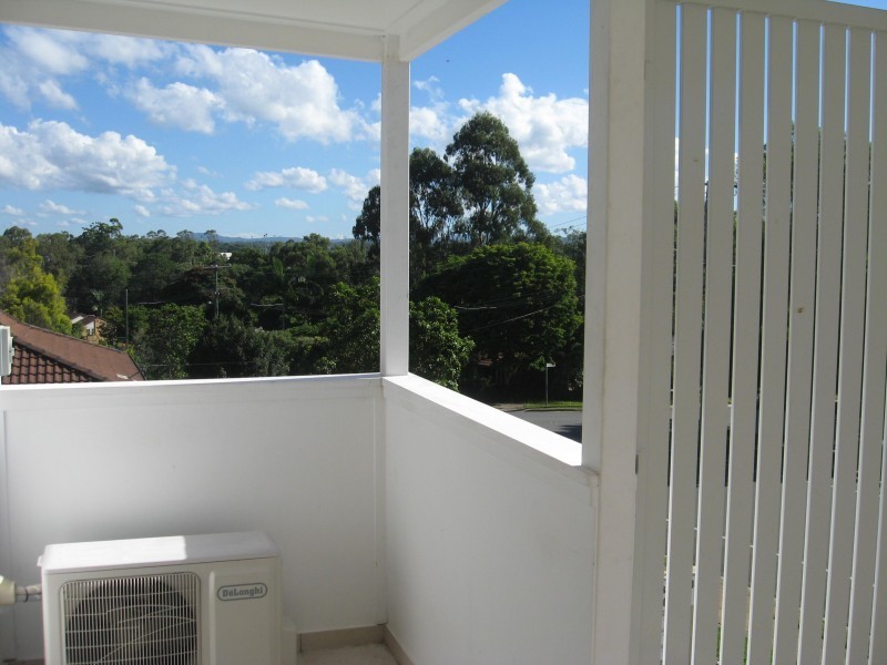 8/26-28 Nightengale rd, Lawnton QLD 4501
