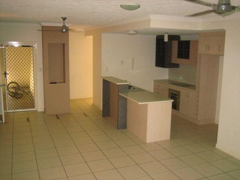 Clifton Beach QLD 4879