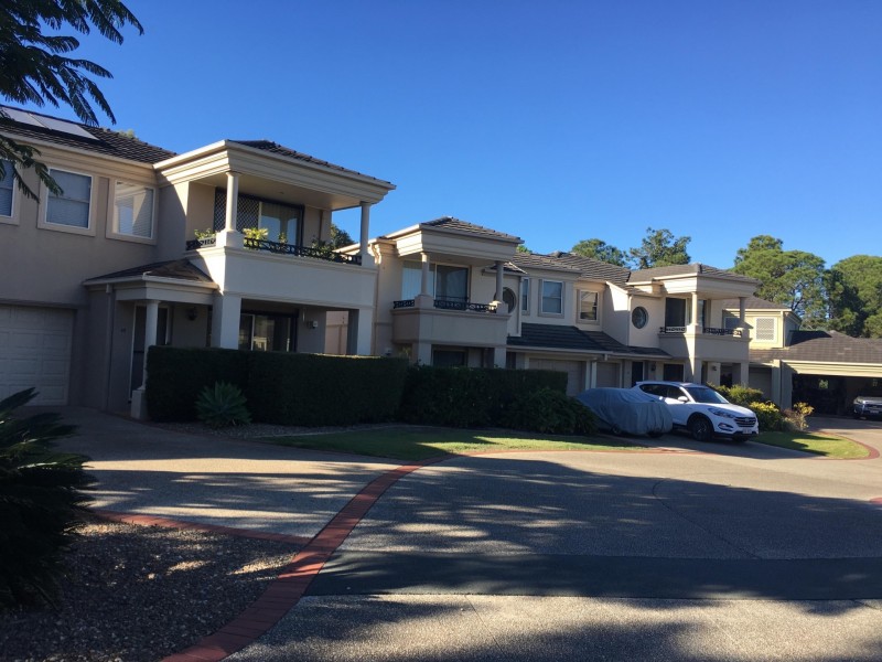 67/433 Brisbane Road, Arundel QLD 4214