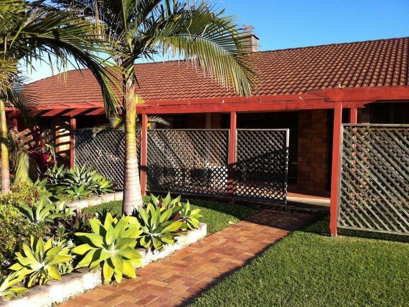 Unit  21/12 Landau Court, Miami QLD 4220