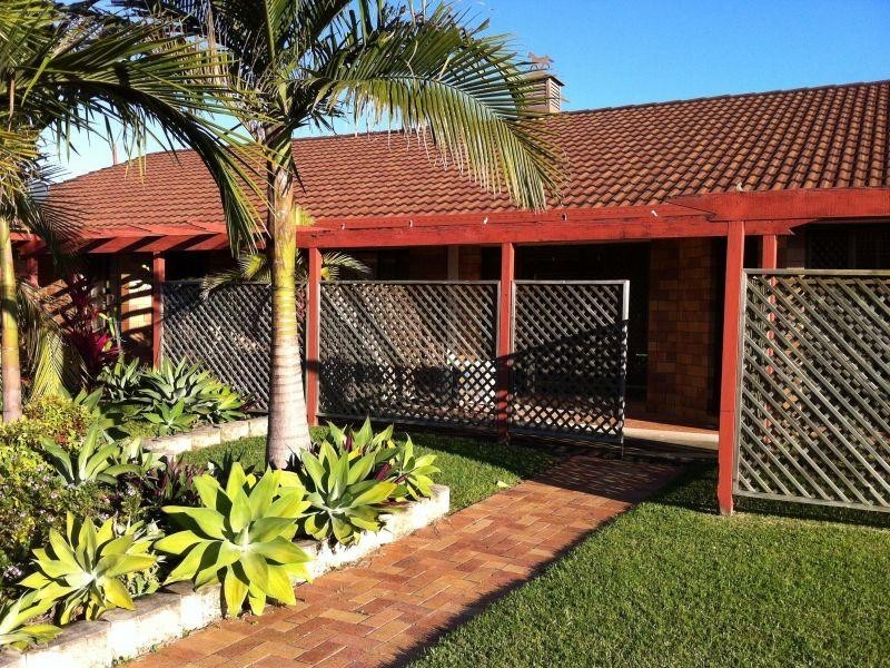Unit 21/12 Landau Court, Miami QLD 4220