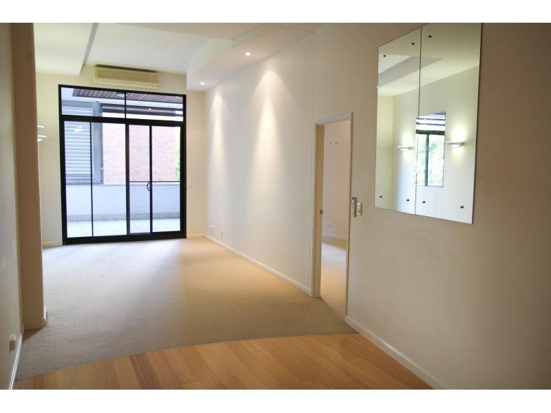 106/24 Macquarie Street, Teneriffe QLD 4005