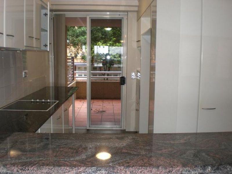 Apartment 54/135 Macquarie Street, Teneriffe QLD 4005