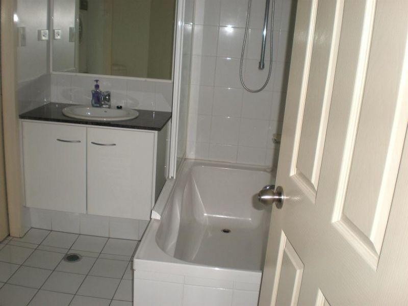 Apartment 54/135 Macquarie Street, Teneriffe QLD 4005