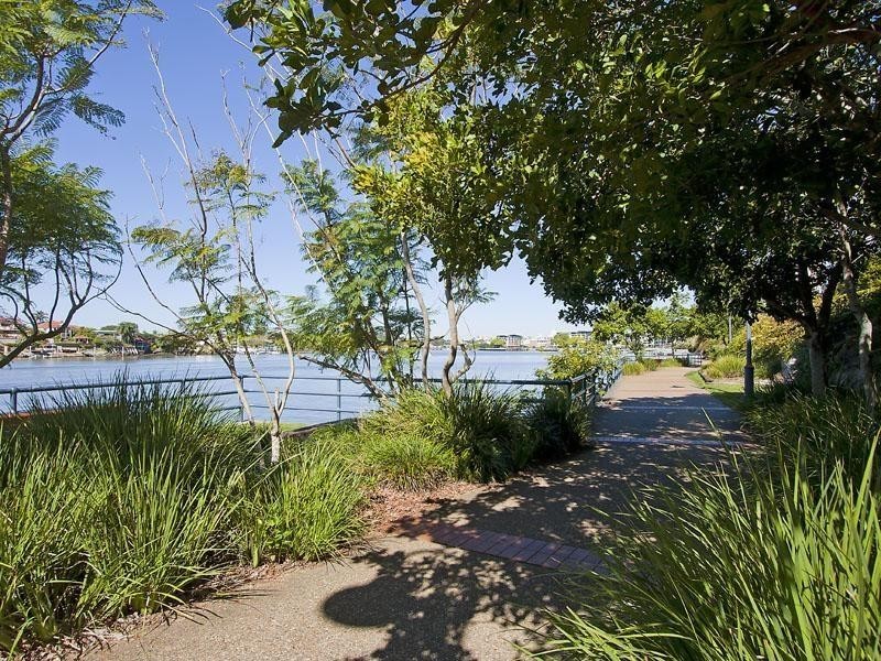 Apartment 54/135 Macquarie Street, Teneriffe QLD 4005