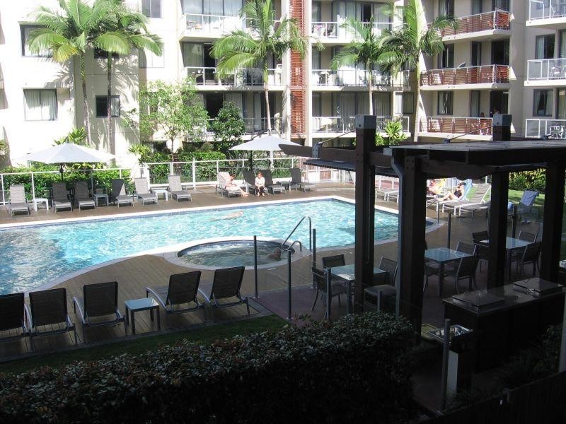 1 Ocean Street, Burleigh Heads QLD 4220