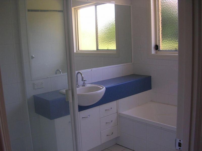 34 Albicore Street, Mermaid Waters QLD 4218