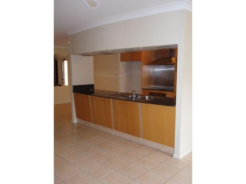 85 Palm Meadows Drive, Carrara QLD 4211