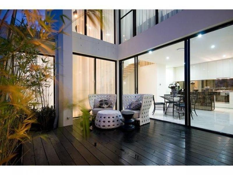 Benowa QLD 4217