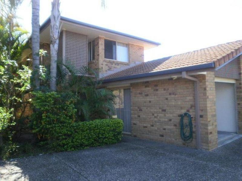 461 Pine Ridge Road, Runaway Bay QLD 4216