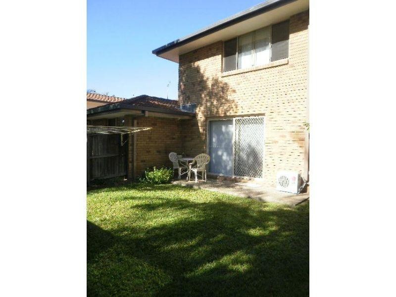461 Pine Ridge Road, Runaway Bay QLD 4216