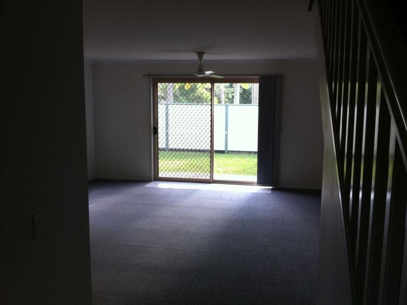 461 Pine Ridge Road, Runaway Bay QLD 4216