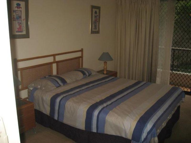 104/5-25 Enderley Avenue, Surfers Paradise QLD 4217