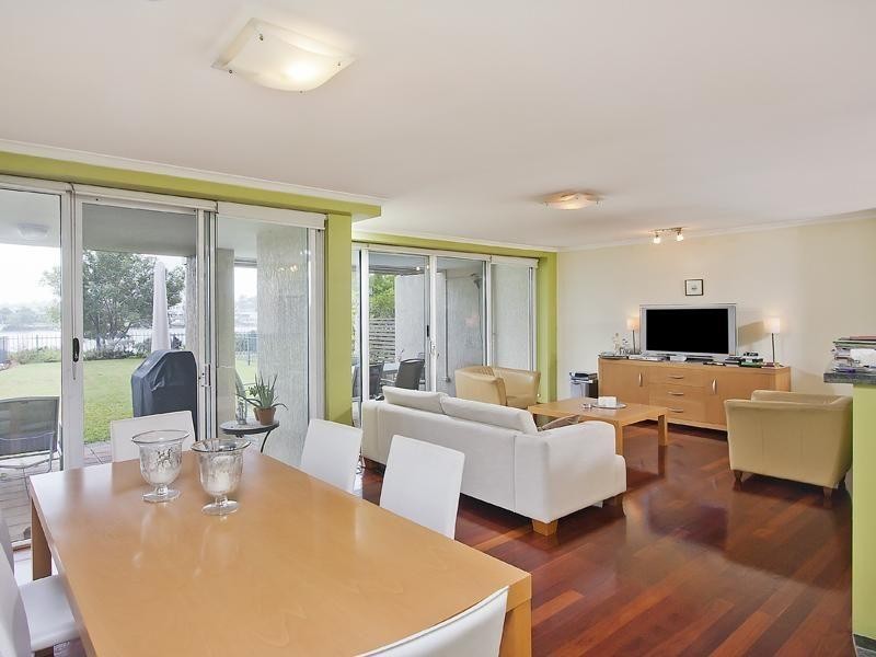 77/135 Macquarie Street, Teneriffe QLD 4005