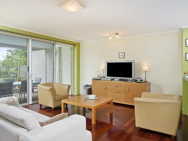 77/135 Macquarie Street, Teneriffe QLD 4005