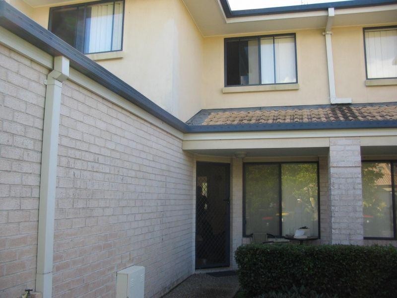 Townhouse 32/2  Falcon Way, Tweed Heads South NSW 2486