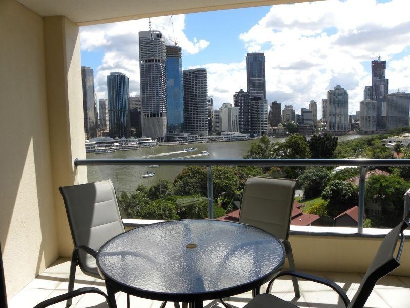 321 Main Street, Kangaroo Point QLD 4169