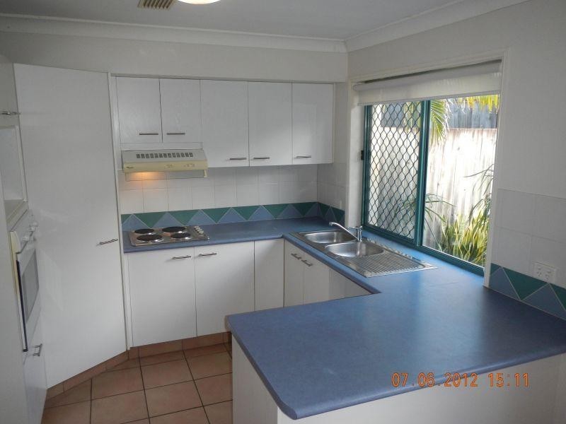 Townhouse 45/28 Ancona Street, Carrara QLD 4211