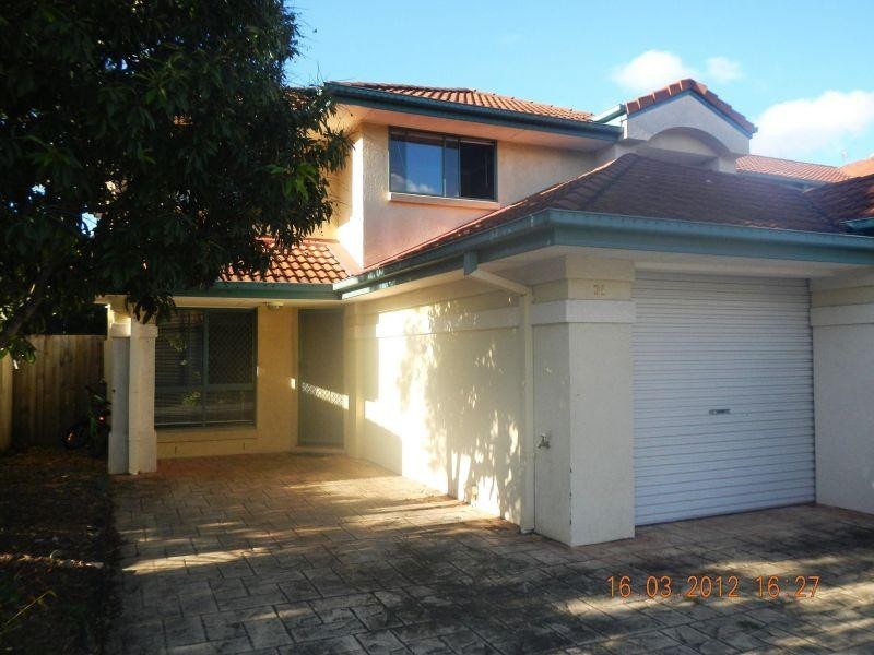 28 Ancona Street, Carrara QLD 4211