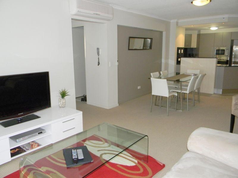 334/21 Cypress Avenue, Surfers Paradise QLD 4217