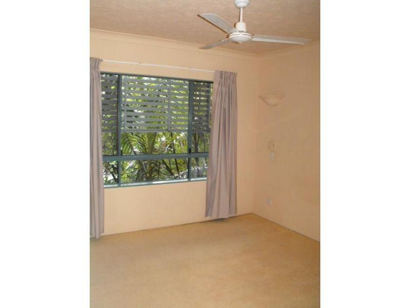 92/955 Gold Coast Highway, Palm Beach QLD 4221