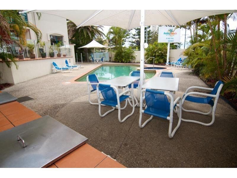 Unit 37B/112 Surf Parade, Broadbeach QLD 4218