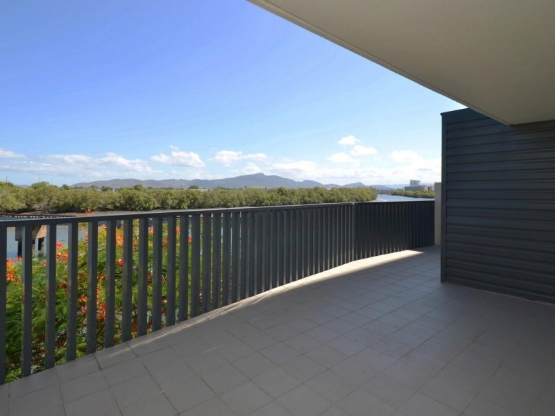 5/32 Stanley Street, Townsville City QLD 4810