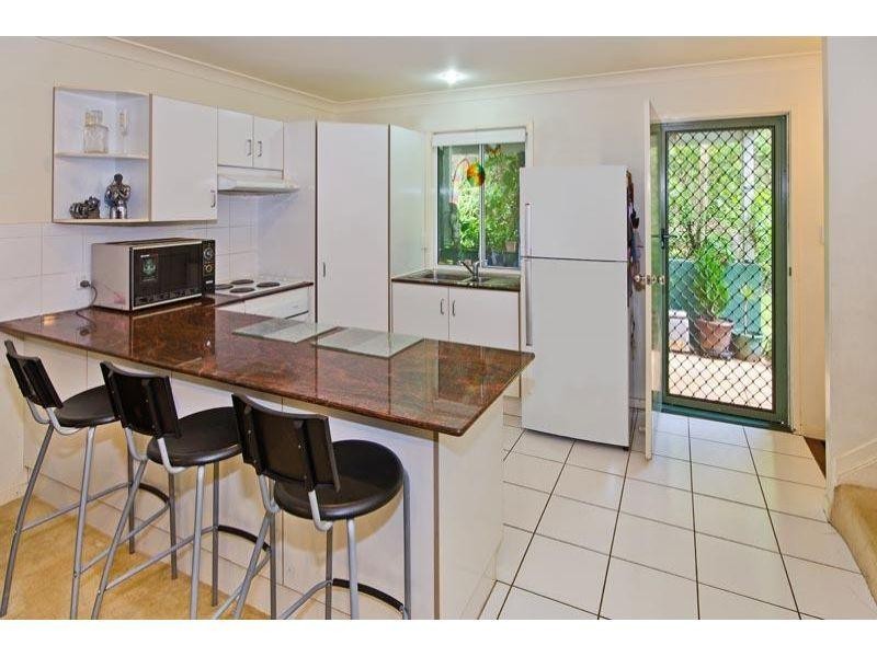 35 Miawela Street, Norman Park QLD 4170