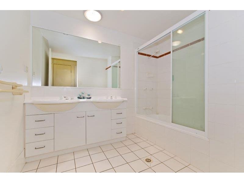 35 Miawela Street, Norman Park QLD 4170