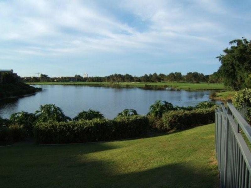 85 Palm Meadows Drive, Carrara QLD 4211