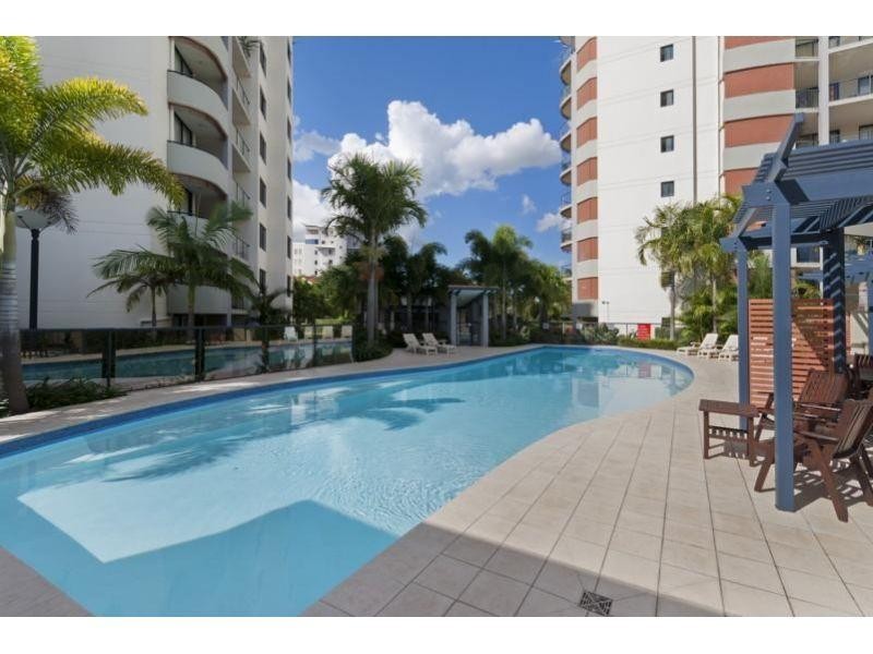 9 Sylvan Road, Toowong QLD 4066