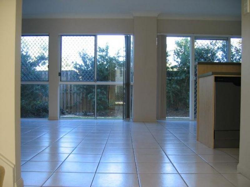 75/1 Sauvignon Parade, Upper Coomera QLD 4209