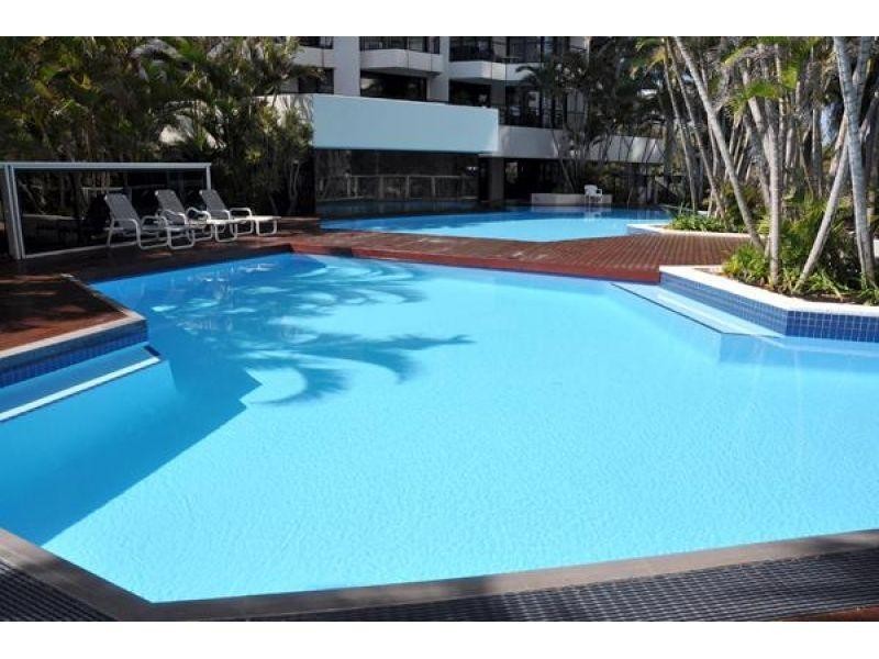 24 Breaker Street, Main Beach QLD 4217