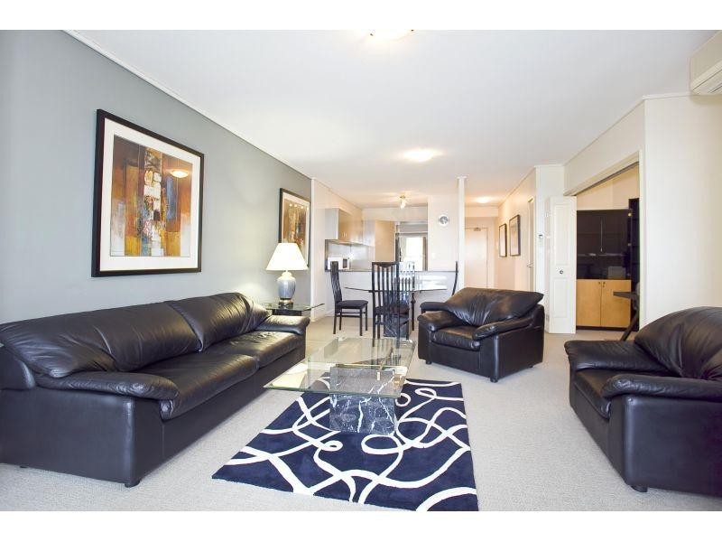 9 Sylvan Road, Toowong QLD 4066