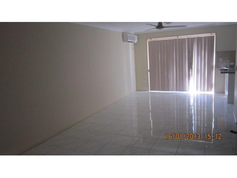 32 Riverview Gardens, Nerang QLD 4211