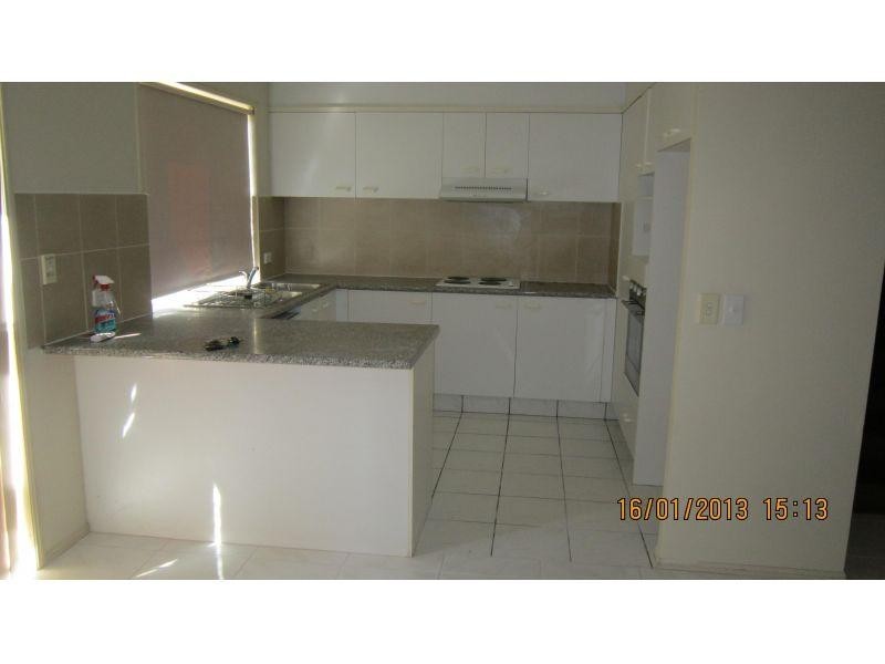 32 Riverview Gardens, Nerang QLD 4211