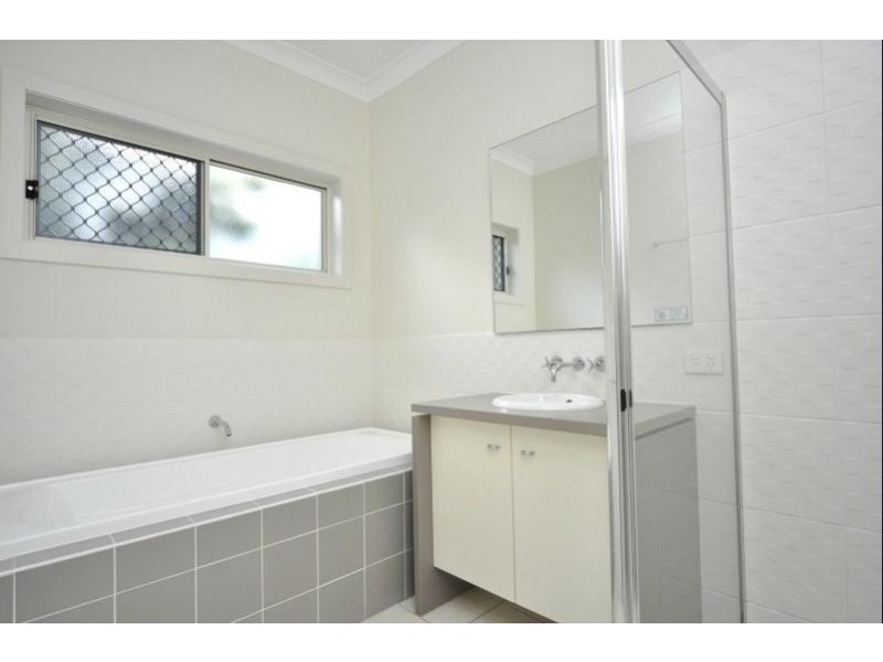 29 Lockwood Place, Molendinar QLD 4214