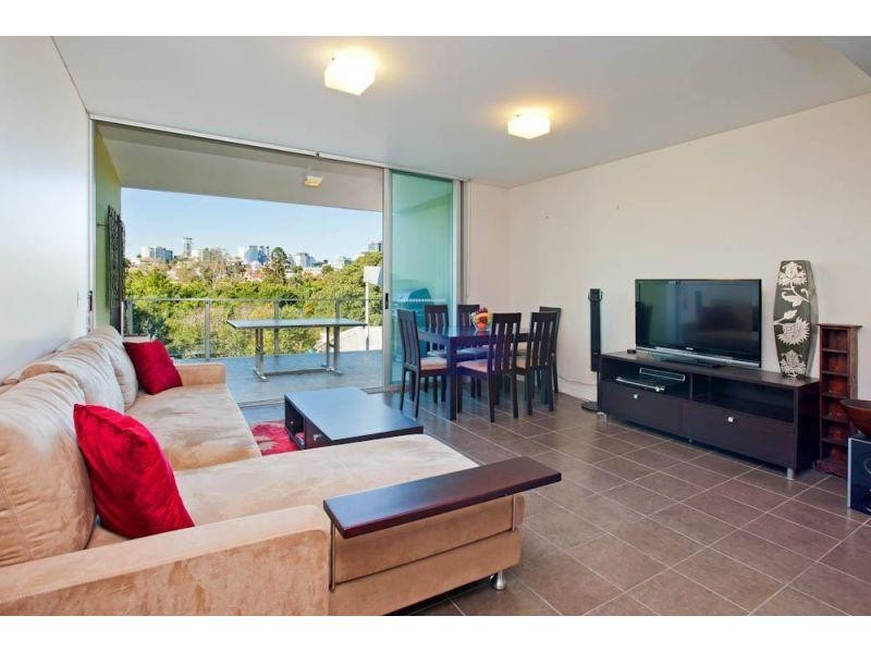 10 Dowse Street, Paddington QLD 4064