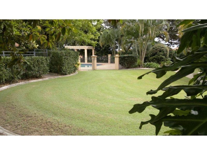 85 Palm Meadows Drive, Carrara QLD 4211