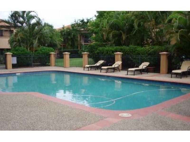 85 Palm Meadows Drive, Carrara QLD 4211