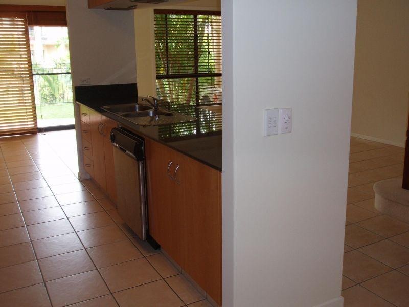 85 Palm Meadows Drive, Carrara QLD 4211