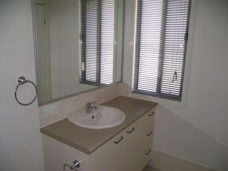 Townhouse/Unit/10 Claudia St, Burpengary QLD 4505