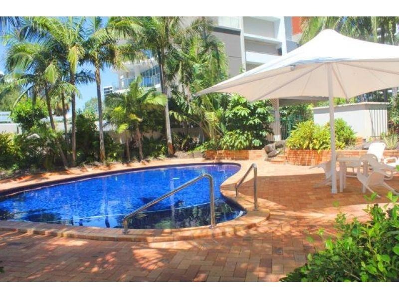 Main Beach QLD 4217