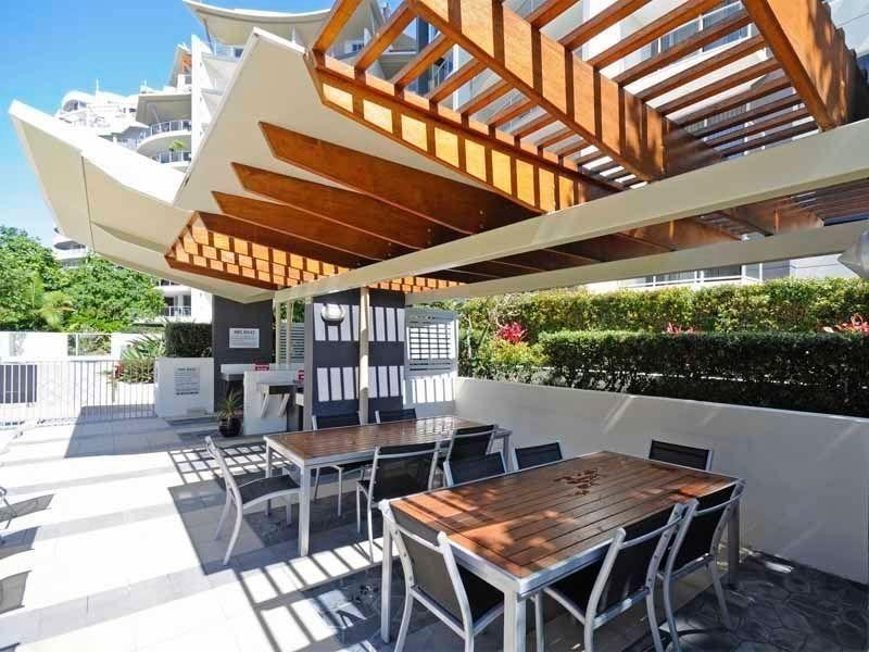 21 Cypress Avenue, Surfers Paradise QLD 4217