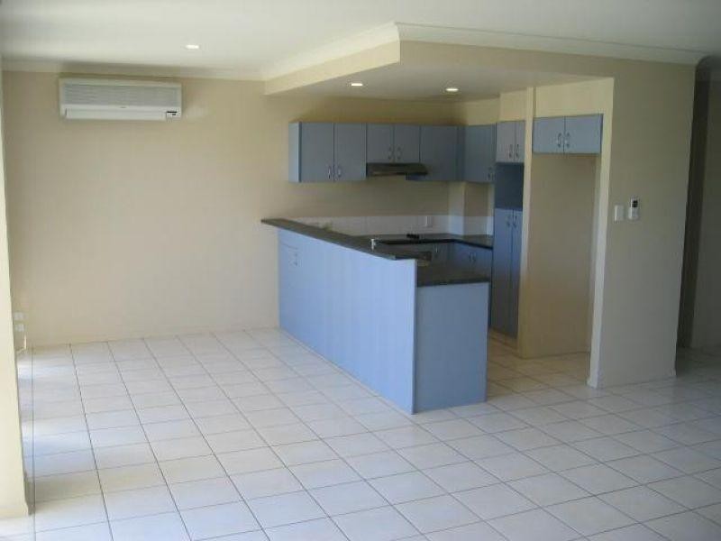 83/1 Sauvignon Parade, Upper Coomera QLD 4209