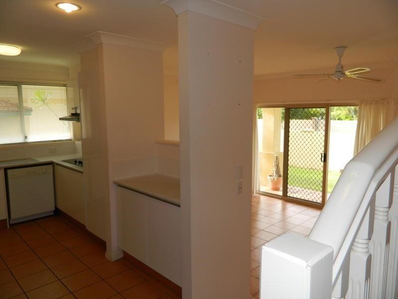 152 Palm Meadows Drive, Carrara QLD 4211