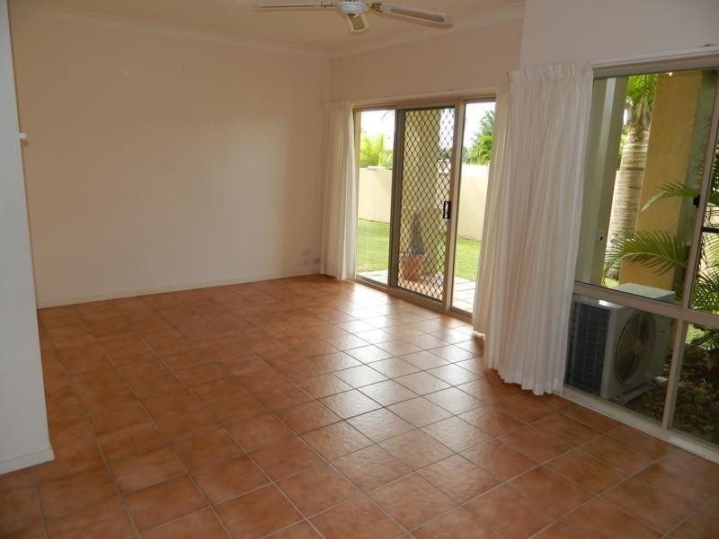 152 Palm Meadows Drive, Carrara QLD 4211