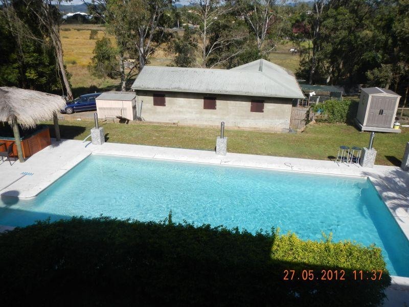 30 bourton rd, Merrimac QLD 4226